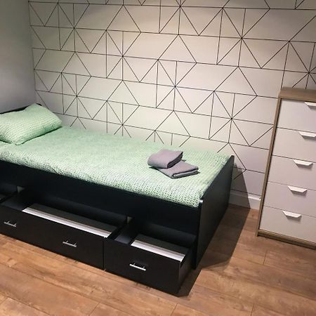 Crystal Guesthouse Warszawa Zewnętrze zdjęcie