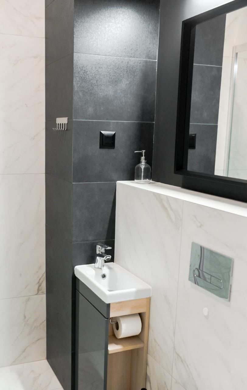 Crystal Guesthouse Warszawa Zewnętrze zdjęcie
