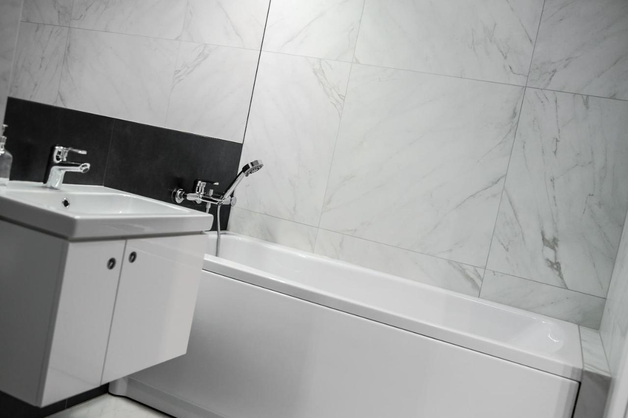 Crystal Guesthouse Warszawa Zewnętrze zdjęcie