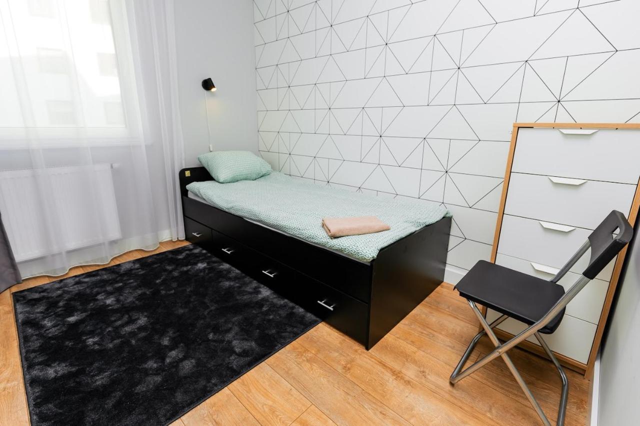 Crystal Guesthouse Warszawa Zewnętrze zdjęcie