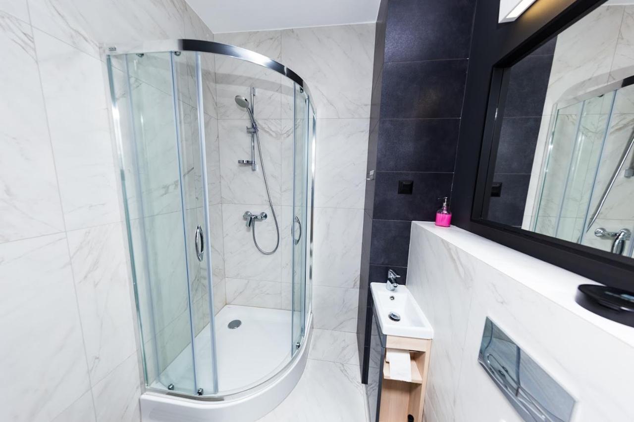 Crystal Guesthouse Warszawa Zewnętrze zdjęcie